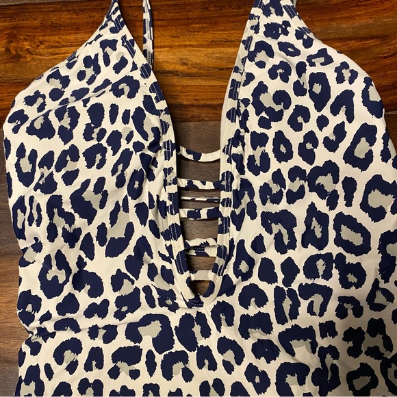 NEW Athena One Piece Swimsuit Blue Leopard Plunge Strappy Corset Back Leopard 8 - Picture 11 of 11